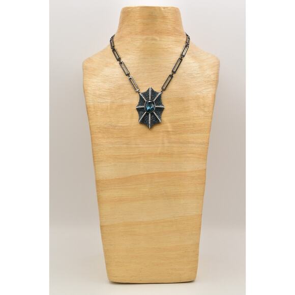 Akkad Designer Necklace Pendant Web Blue Pave Rhinestone Sparkle Signed Bin2 - Picture 2 of 12